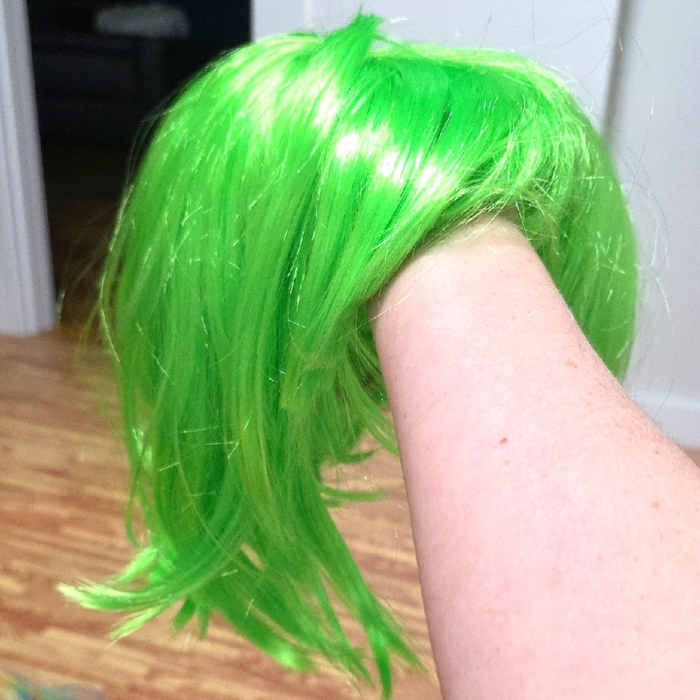 Vibrant Green Hair Short Wig 💚